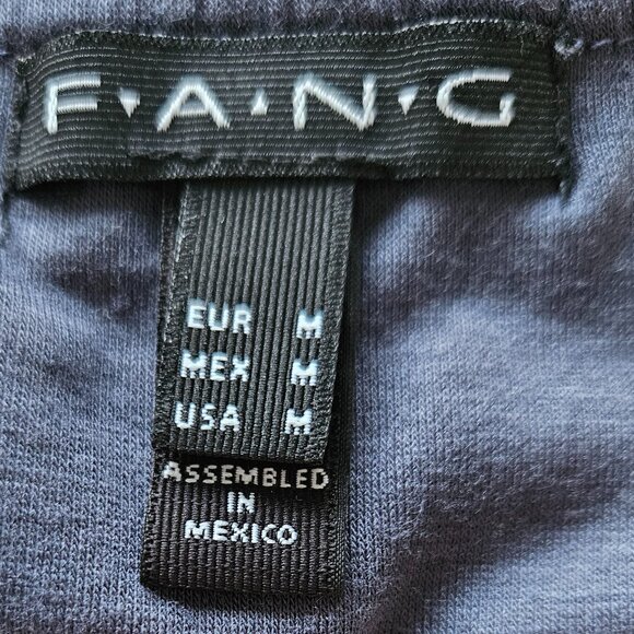 Strapless Size Medium Silky Party Top Has Silver Free flowing Design - Picture 6 of 8